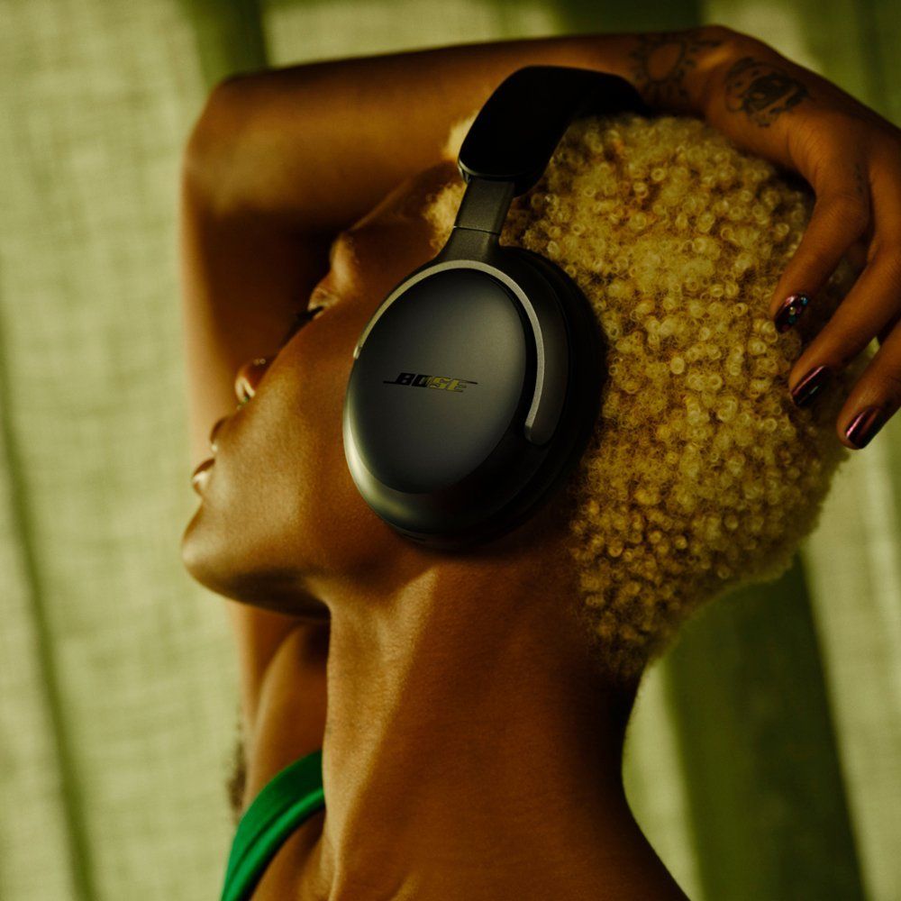 セール中BOSE｜QuietComfort Ultra QCULTRAHPBLK Bose QuietComfort Ultra (2nd Gen) Noise Cancelling Over-Ear